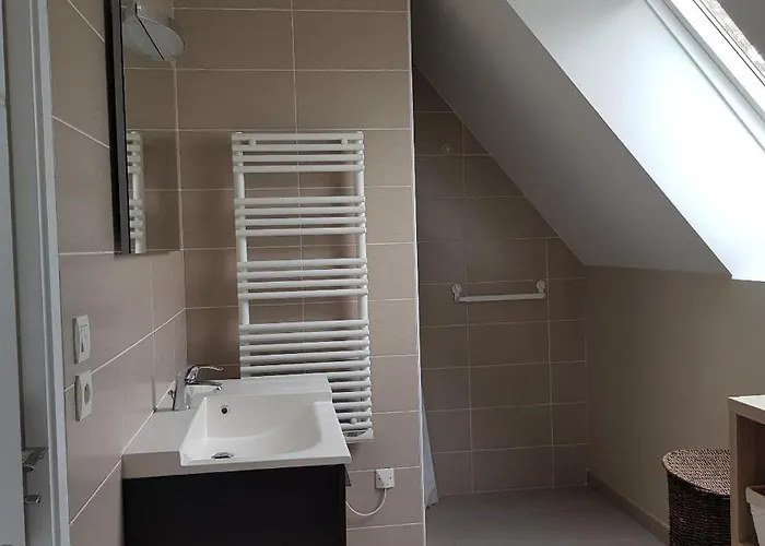 Entre Caen Et La Avec Piscine 3* Mathieu